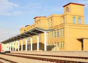 Estação ferroviária construída pela China em Angola