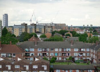 Taxa de juro no crédito para compra de habitação em níveis elevados (Foto Mike Bird/ Pexels)