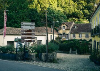 Cascais aparece em terceiro lugar nas transações negociadas pela RE/MAX nesse período (Foto Wendy Wei/Pexels)